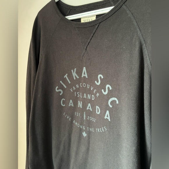 Sitka Vancouver Island Black Pullover Sweater - Picture 3 of 4